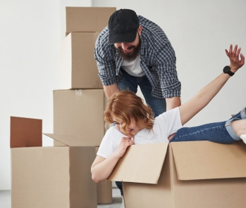 5+1 πράγματα που πρέπει να κάνετε πριν φύγετε από το παλιό σας σπίτι